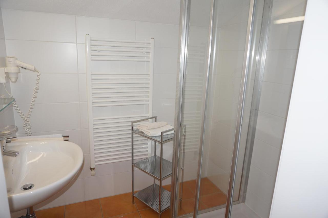 Haus Christine Apartment Fulpmes Ngoại thất bức ảnh